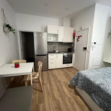 Apartment Estrela Da Mascarenhas Almada
