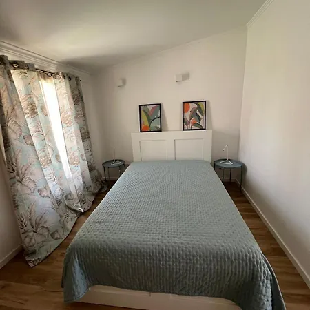 Estrela Da Mascarenhas Apartment Almada