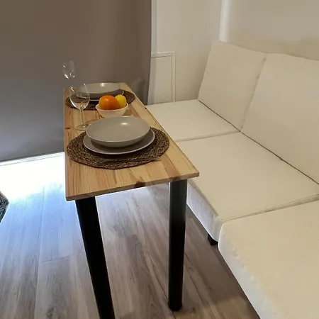 Estrela Da Mascarenhas * 阿尔马达