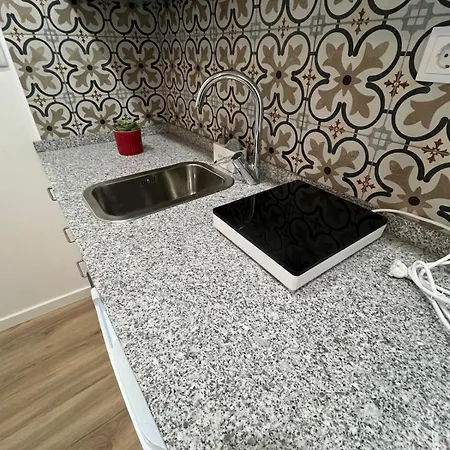 Estrela Da Mascarenhas *