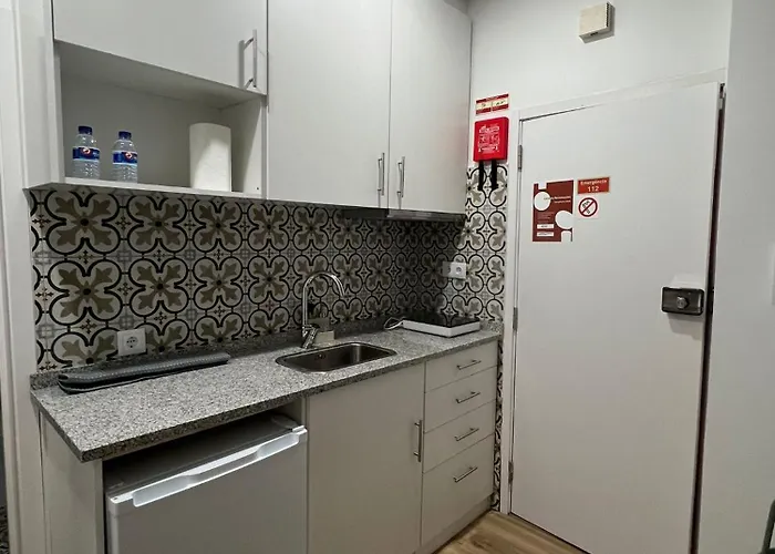 Estrela Da Mascarenhas Almada