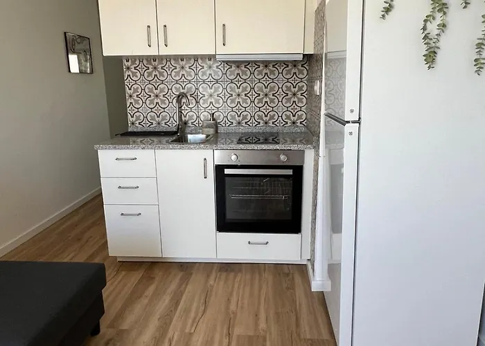 Estrela Da Mascarenhas Almada