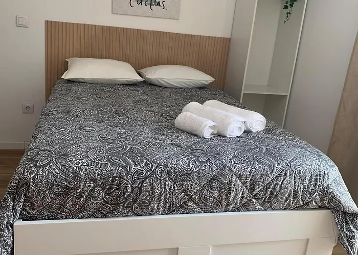 Estrela Da Mascarenhas * Almada