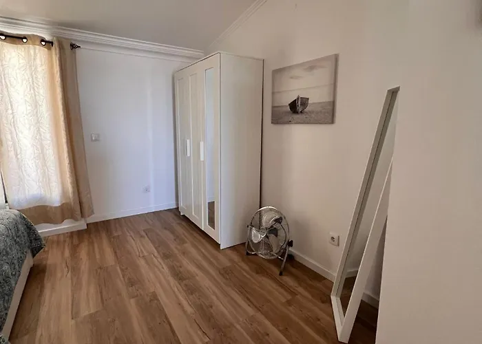 Lejlighed Estrela Da Mascarenhas Almada